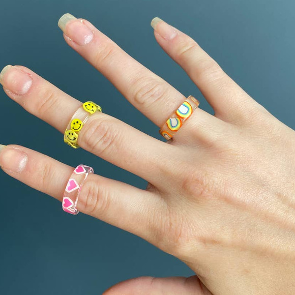 Y2k acrylic chunky emoji rings - Picture 3 of 8